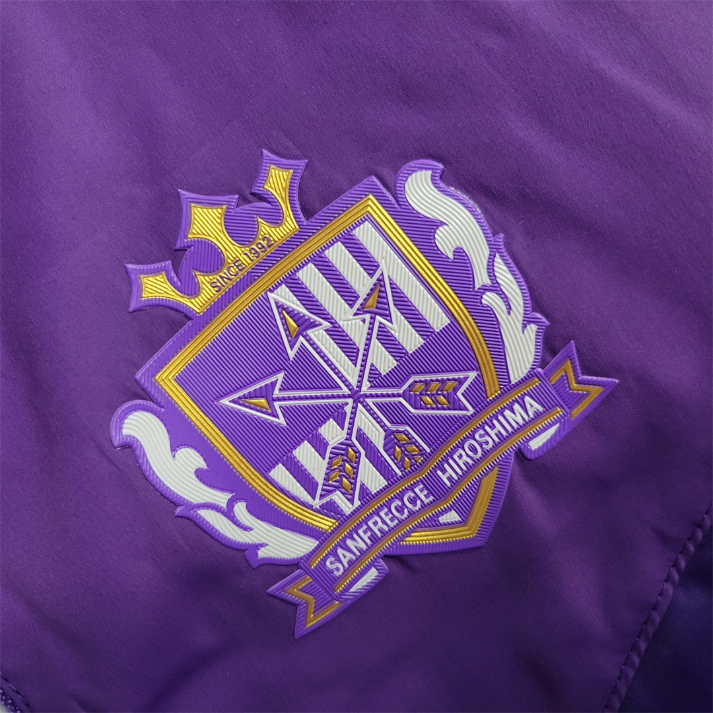 Sanfrecce Hiroshima Windbreak