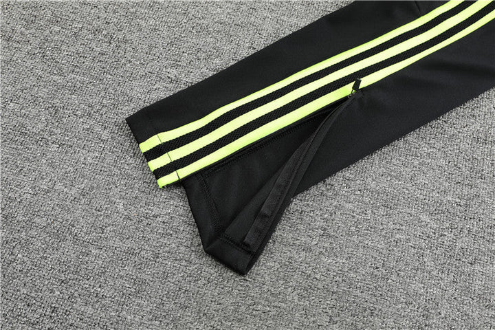 Manchester United 23/24 - Tracksuit - Half Zip