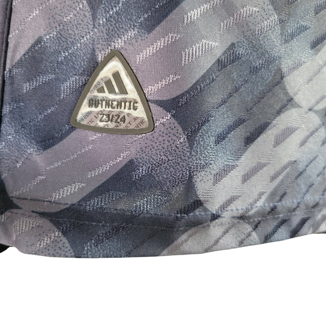 Real Madrid Alternative 23/24 - Player Version