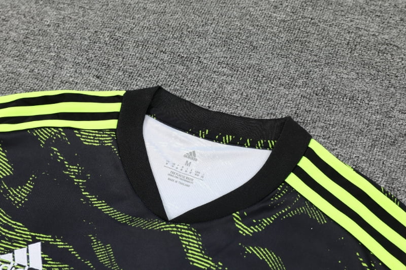 Training Equipment - Manchester United 23/24