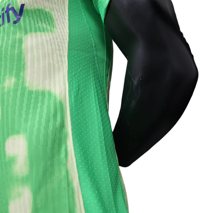 Reversible Windbreaker - Italy