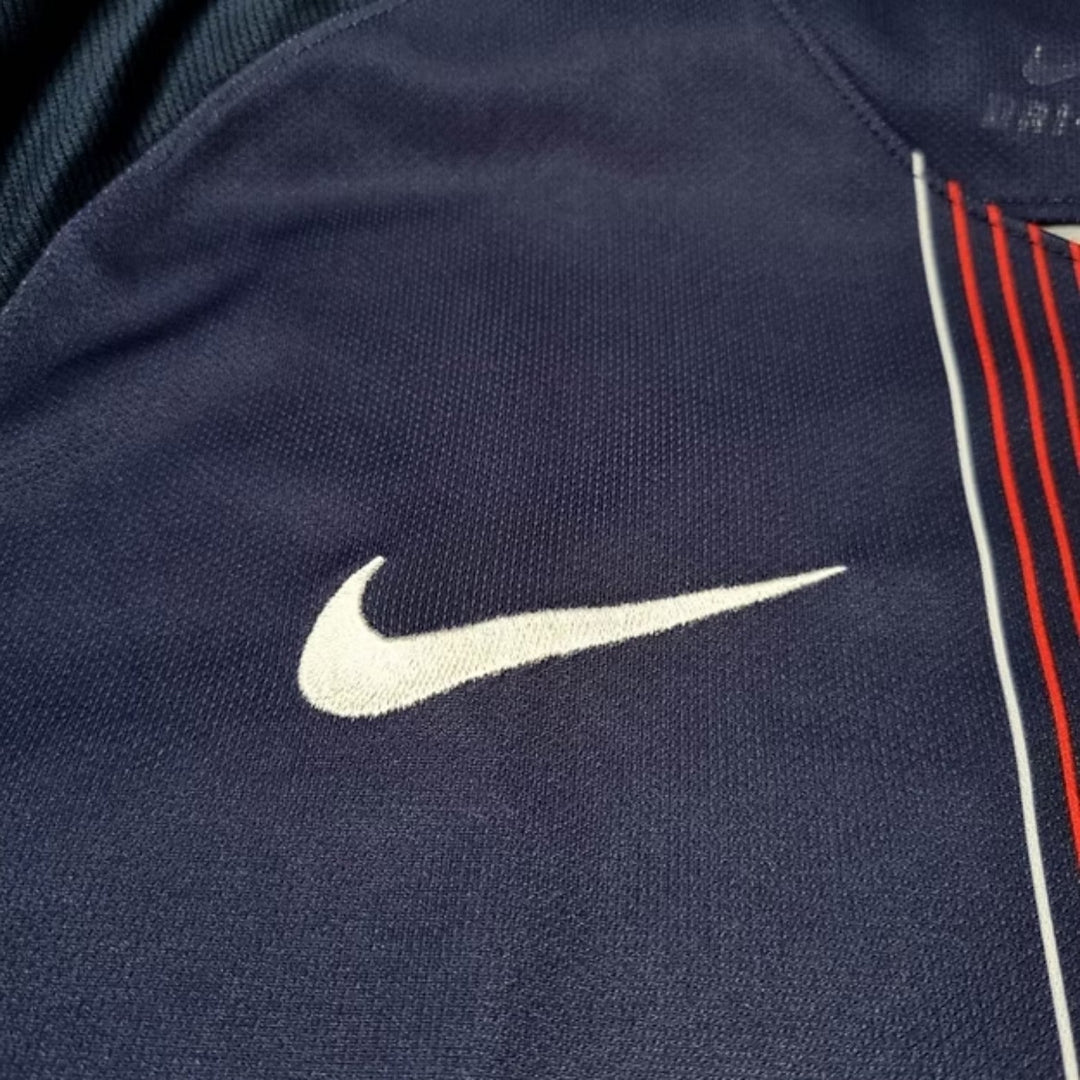 PSG Home 16/17