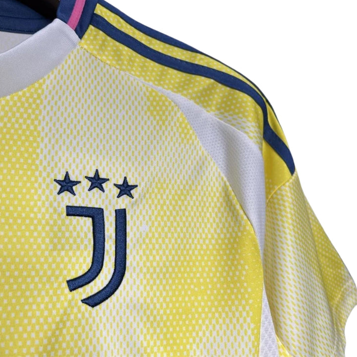 Juventus Away 24/25