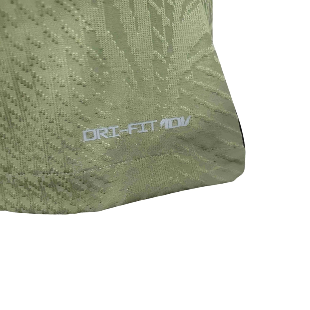 Reversible Windbreaker - Italy