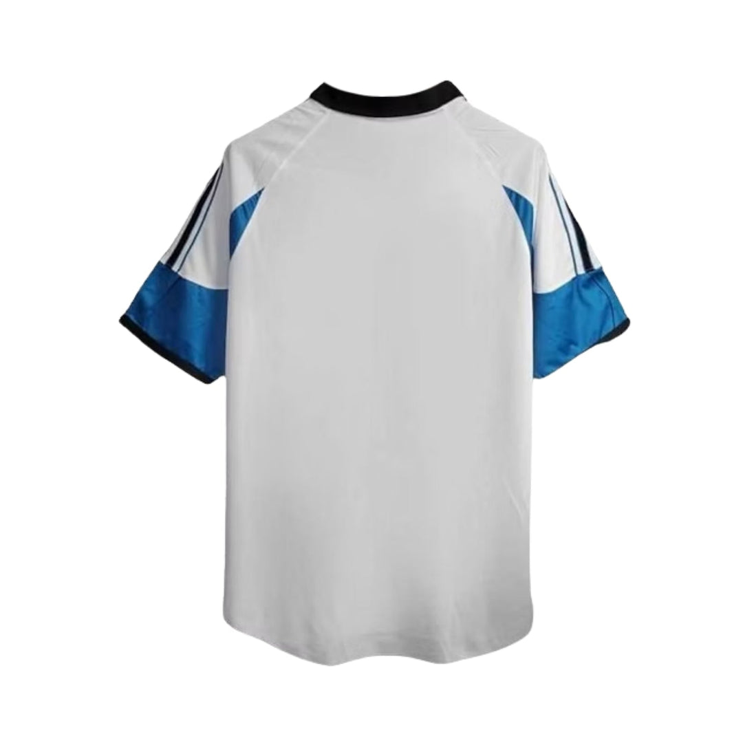 Newcastle Alternative 99/00