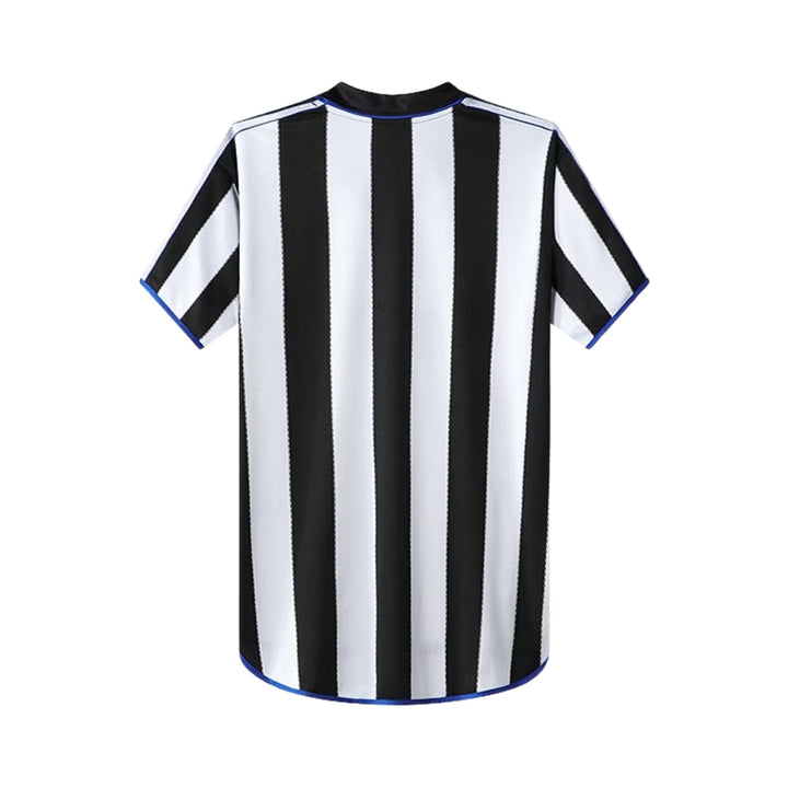 Newcastle Home 00/01