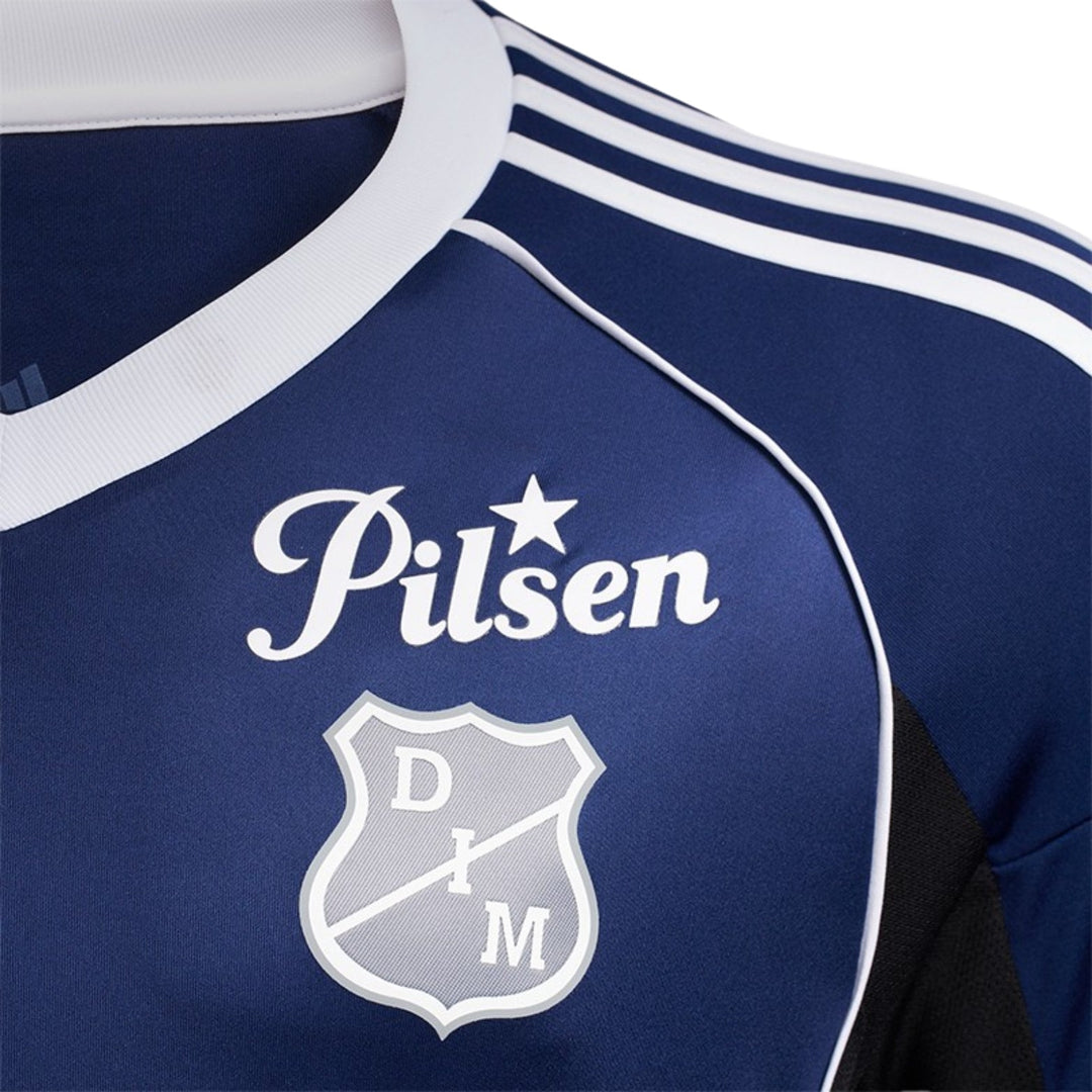 Independence of Medellín Third 25/26