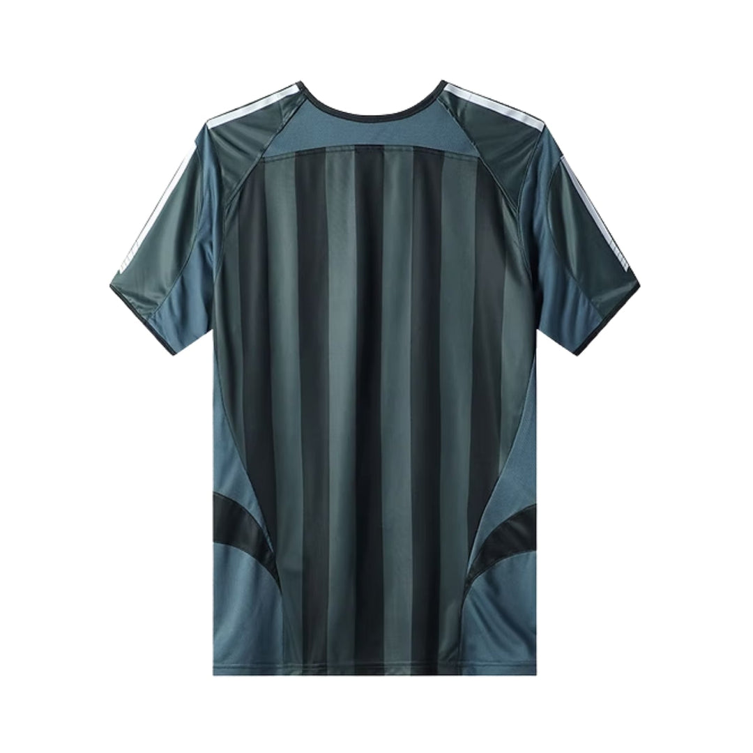 Newcastle Alternative 05/06