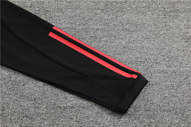 Manchester United 23/24 - Tracksuit - Half Zip
