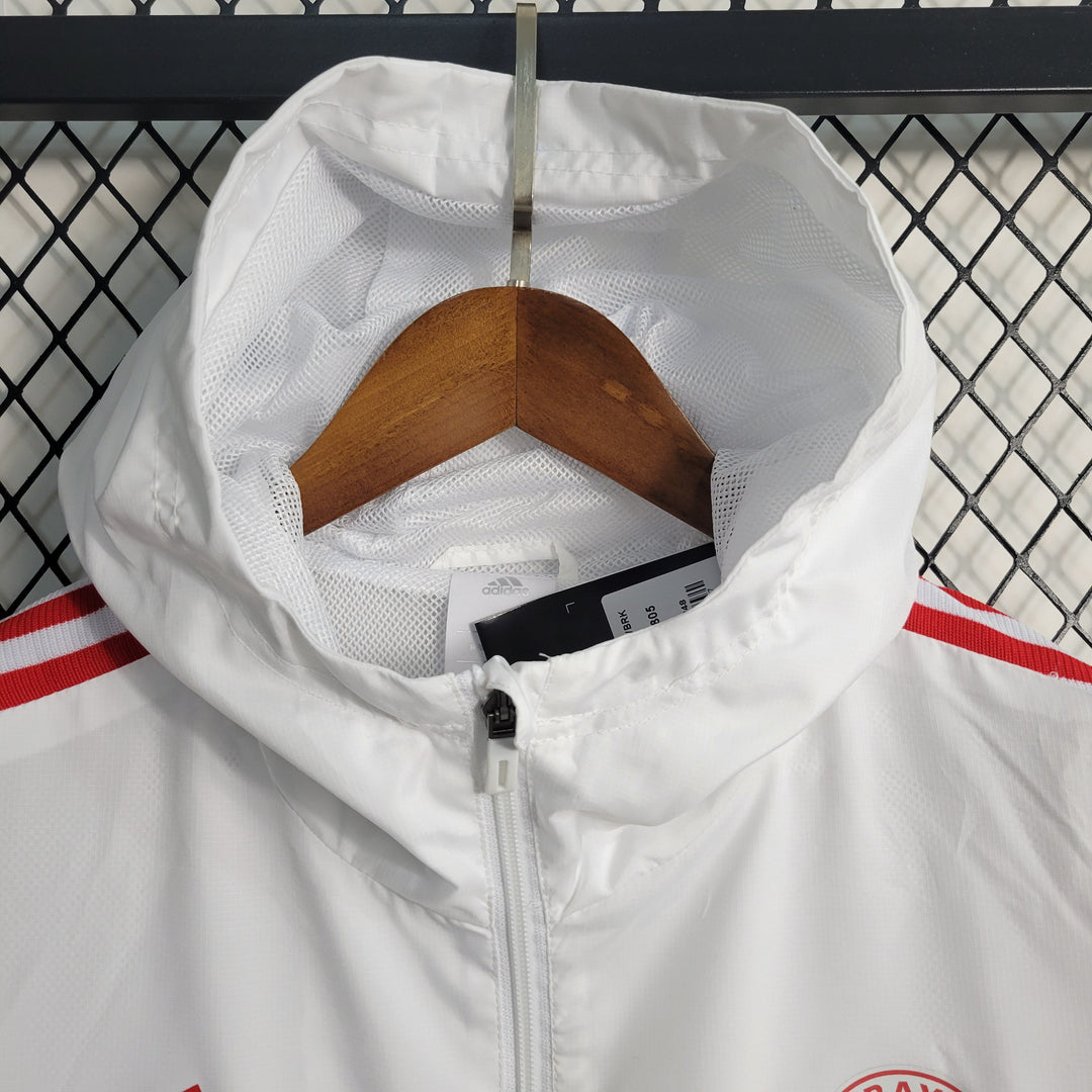 Windbreaker - Bayern Munich 23/24