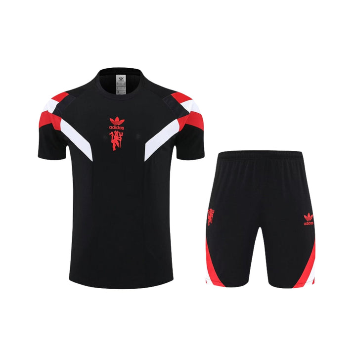 Training Equipment - Manchester United 24/25