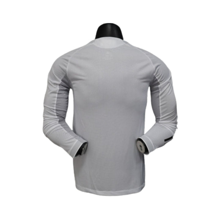 Real Madrid Home 25/26 - Player Version - Long Sleeve