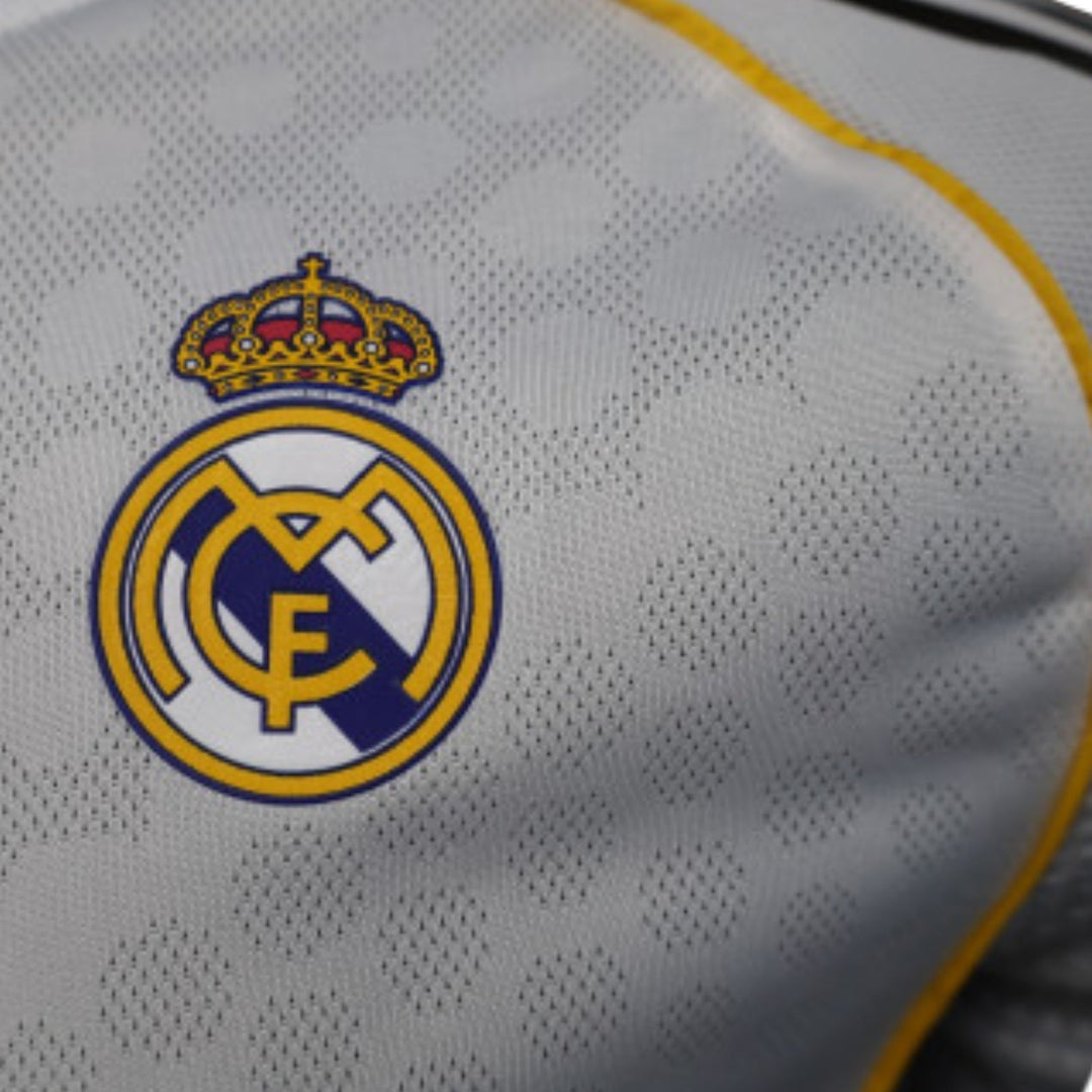 Real Madrid Home 25/26 - Player Version - Long Sleeve