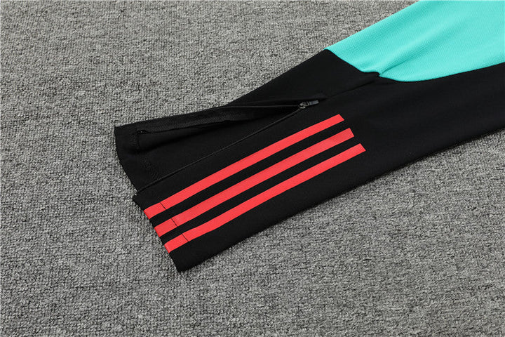 Manchester United 23/24 - Tracksuit - Half Zip