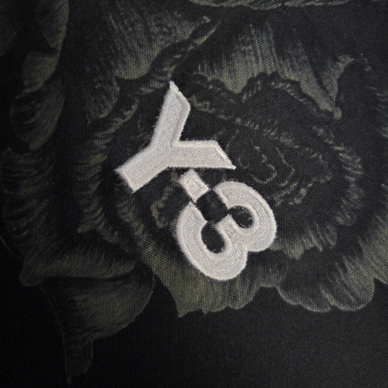 Real Madrid Goalkeeper Kit 23/24 - Y-3 Collection