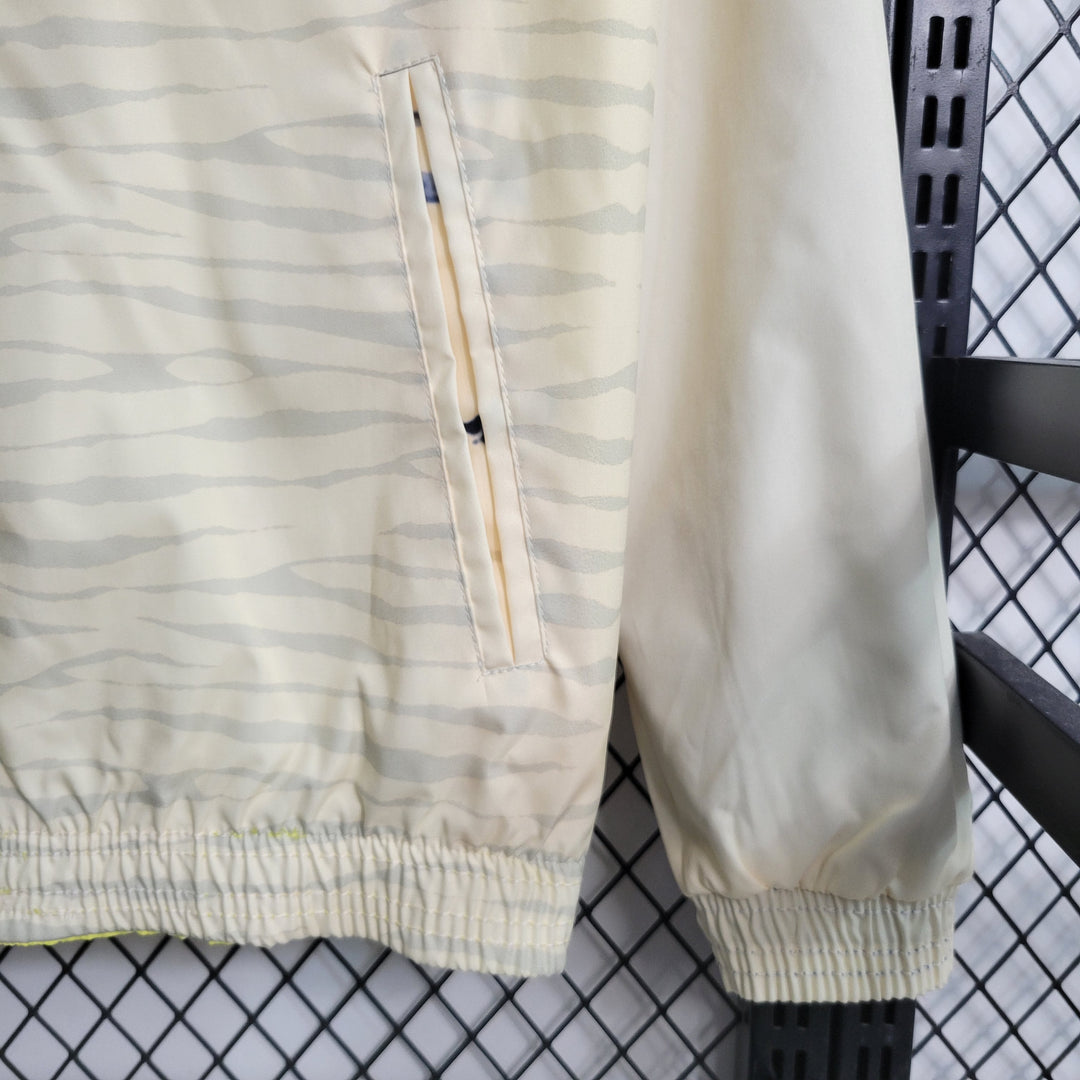 Reversible Windbreaker - Italy